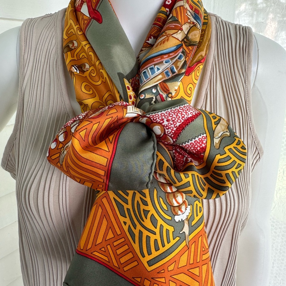 Hermes Les Ballets Russes silk scarf shawl wrap vintage by Annie Faivre 90 cm - Picture 3 of 17